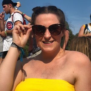 Meet your Posher, Diana